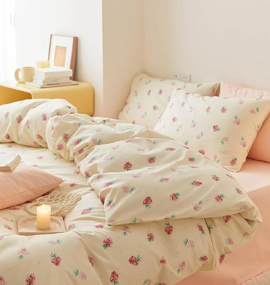 Nayoroom Strawberry Duvet Cover Set Full Size Girls Cute Pink Strawberries Kawaii Comforter Cover 2 Pieces Soft Lightweight Microfiber Cream White Bedding with Zipper Closure