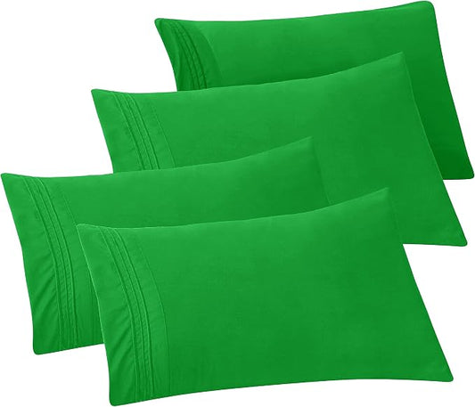 Elegant Comfort 4-Pack Solid Pillowcases 1500 Premium Hotel Quality Microfiber - Smooth Weave, Wrinkle and Fade Resistant, Easy Slip-On, 4-Piece Set, Standard/Queen Pillowcase, Emerald Green