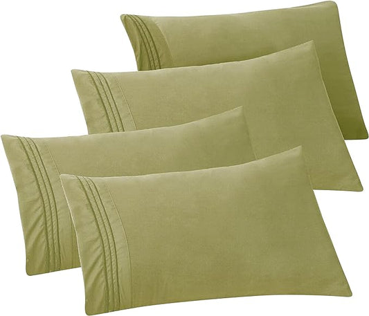 Elegant Comfort 4-PACK Solid Pillowcases 1500 Premium Hotel Quality Microfiber - Smooth Weave, Wrinkle and Stain Resistant, Easy Slip-On, 4-Piece Set, Standard/Queen Pillowcase, Green