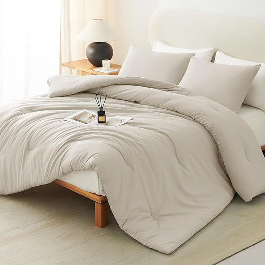 CozyLux Full Size Comforter Set Oatmeal, 3 Pieces Solid Breathable Quilted Bedding Sets, Luxury Lightweight Soft Bed Set with Down Alternative Comforter and 2 Pillowcases for All Seasons