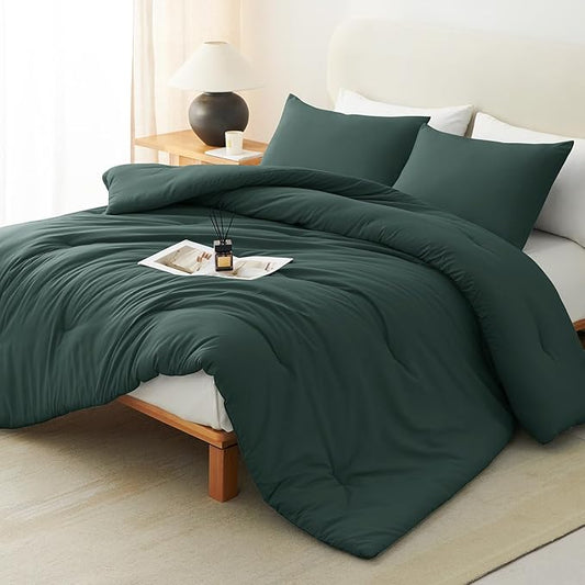 CozyLux Queen Comforter Set Forest Green, 3 Pieces Solid Comforters Queen Size Breathable Bedding Sets, Luxury Soft Lightweight Bed Set with Down Alternative Comforter and 2 Pillowcases All Seasons