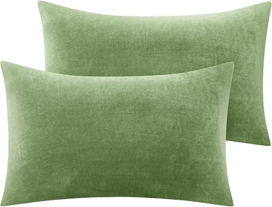 BEDELITE Flannel King Size Pillow Cases Set of 2, Super Soft Fleece Pillowcases with Zipper for Bedroom, Sofa, Couch,Luxury Cozy Fuzzy Velvet Pillow Shams for All Seasons(20x36 Inches,Sage Green)