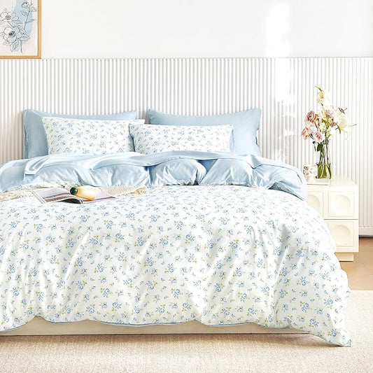Wake In Cloud - Coquette Duvet Cover Set, Floral Cottagecore Flower Shabby Chic Cute Aesthetic, Soft Lightweight Bedding for Women Teen Girls, 3-Piece, White Blue, Twin/Twin XL Size