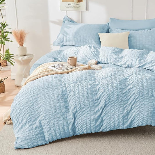 HYMOKEGE Lake Blue Duvet Cover King Size, Ultra Soft 3-Piece Seersucker Duvet Cover Set with Zipper Closure, Soft Brushed Microfiber Bedding Set with 8 Corner Ties (104"x90", 2 Pillowshams)