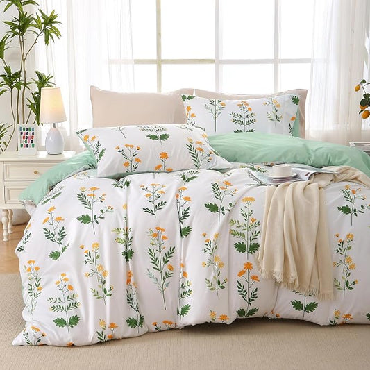 Duvet Cover Queen Size, Reversible Floral Vintage Duvet Cover Set with Zipper Closure, 3 Pieces Botanical Patterns Soft Microfiber Bedding Set (90"x90", 2 Pillow Cases, Honeysuckle Green White)