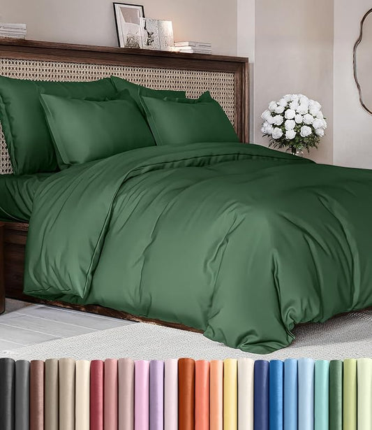 Duvet Cover Full Size Set - Extra Soft Full Duvet Cover 80" x 90" with 2 Pillow Shams - Hotel Luxury, Easy Care & Fade Free with Zipper Closures & Ties - All Season, Comfy & Breathable (Emerald Green)
