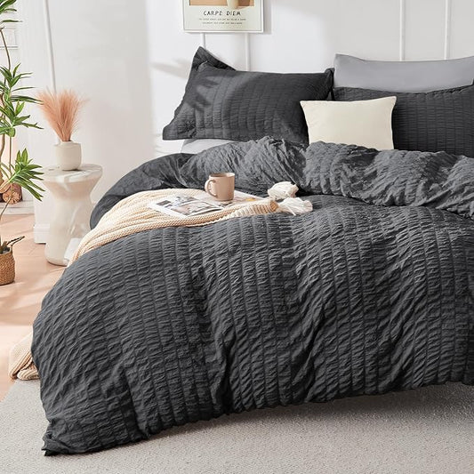 HYMOKEGE Dark Grey/Light Grey Duvet Cover Queen Size, Ultra Soft 3-Piece Seersucker Duvet Cover Set with Zipper Closure, Soft Brushed Microfiber Bedding Set with 8 Corner Ties (90"x90", 2 Pillowshams)