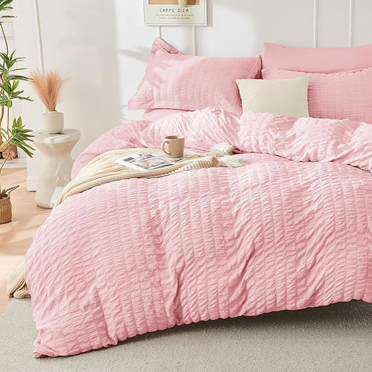 HYMOKEGE Pink Duvet Cover Queen Size, Ultra Soft 3-Piece Seersucker Duvet Cover Set with Zipper Closure, Soft Brushed Microfiber Bedding Set with 8 Corner Ties (90"x90", 2 Pillowshams)