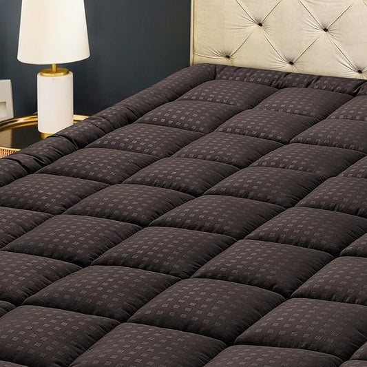 HYLEORY Twin XL Mattress Pad Quilted Fitted Mattress Protector Cooling Pillow Top Mattress Cover Breathable Fluffy Soft Mattress Topper with 8-21" Deep Pocket, Brown