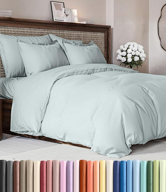 Duvet Cover Full Size Set - Extra Soft Full Duvet Cover 80" x 90" with 2 Pillow Shams - Hotel Luxury, Easy Care & Fade Free w/ Zipper Closures & Ties - All Season, Comfy, Cozy & Breathable (Ice Blue)