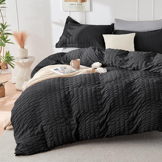 HYMOKEGE Black/Light Grey Duvet Cover Queen Size, Ultra Soft 3-Piece Seersucker Duvet Cover Set with Zipper Closure, Soft Brushed Microfiber Bedding Set with 8 Corner Ties (90"x90", 2 Pillowshams)