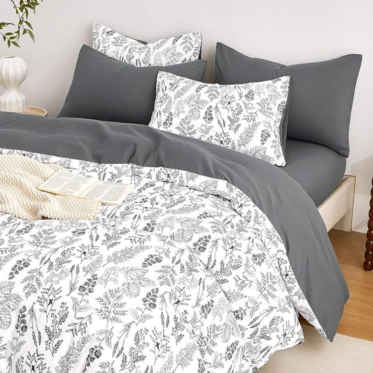 Wake In Cloud - Floral Duvet Cover Set, Botanical Vintage Flower Coquette Cottagecore Aesthetic for Women Teen Girls, Soft Lightweight Bedding, 3-Piece, Charcoal, Twin/Twin XL Size